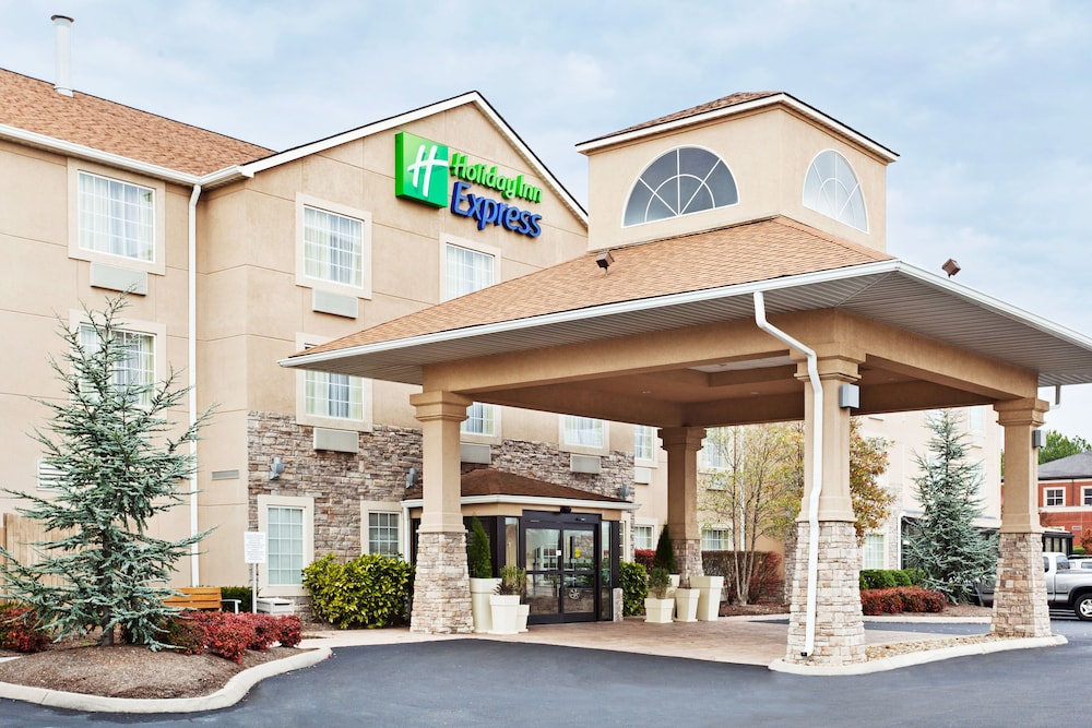 Holiday Inn Express & Suites Alcoa by IHG - photo 37