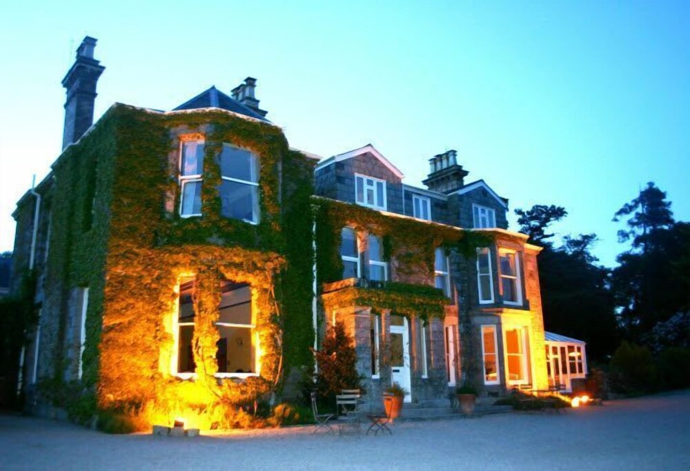 Tredethy House — 4-Star Luxury Hotel in Bodmin, United Kingdom