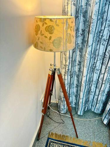 Home Stay in Gurugram Nearby Madanta Hospital