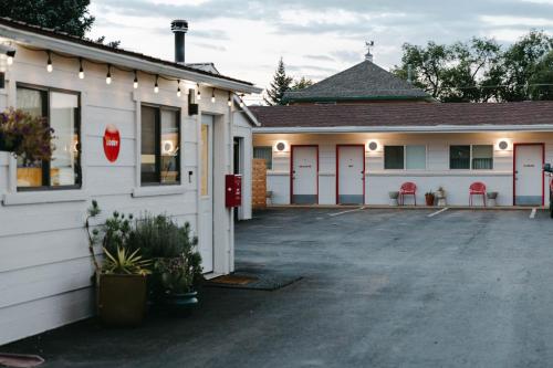 Mesa Verde Motel - photo 10