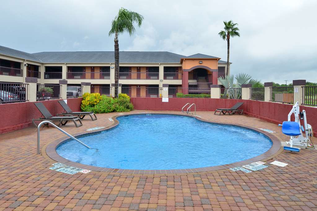 Americas Best Value Inn & Suites San Benito - photo 31