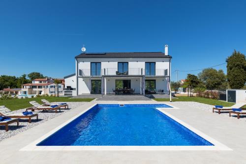 Dolce Bacio - carbon neutral hotel in Unknown City