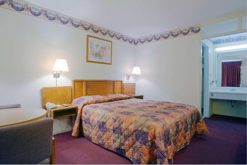 Americas Best Value Inn Loudon Lenoir City - photo 11