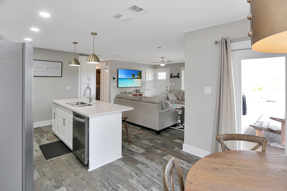 Anchored Inn 3 by Pristine Properties Vacation Rentals - photo 25