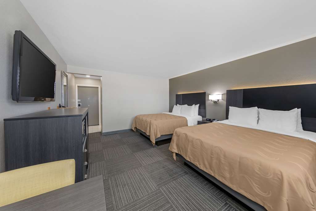Quality Inn Kettleman City near Hwy 41 - photo 14
