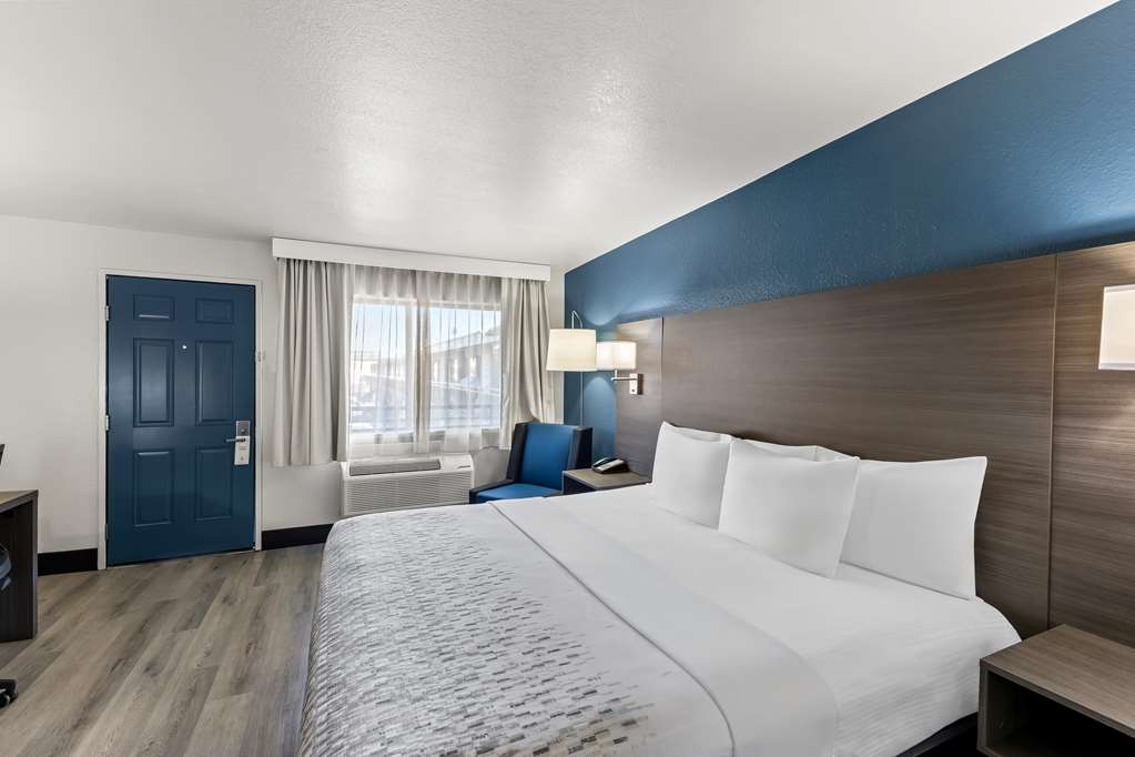 Surestay by Best Western Phoenix Airport near Downtown - photo 10