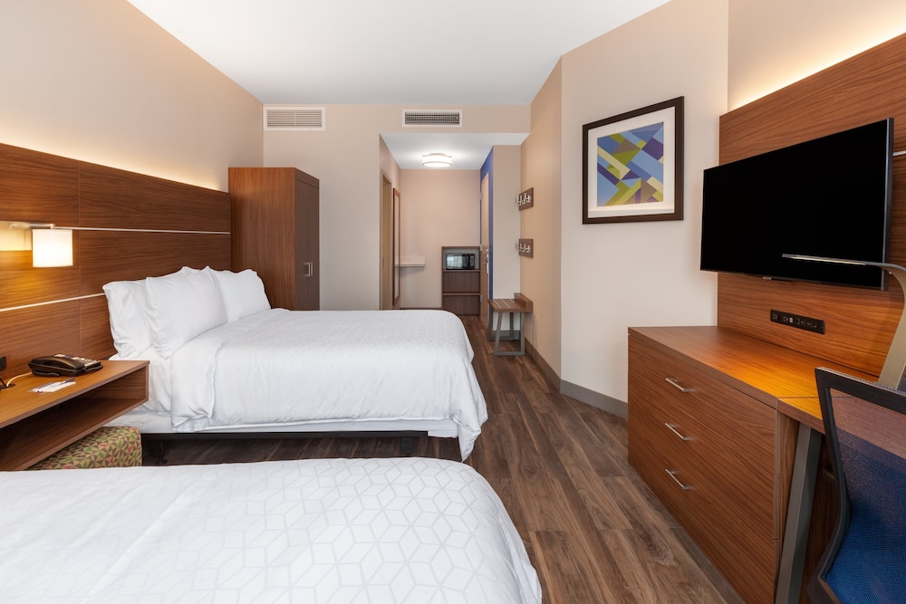 Holiday Inn Express NYC Brooklyn Sunset Park by IHG - photo 16