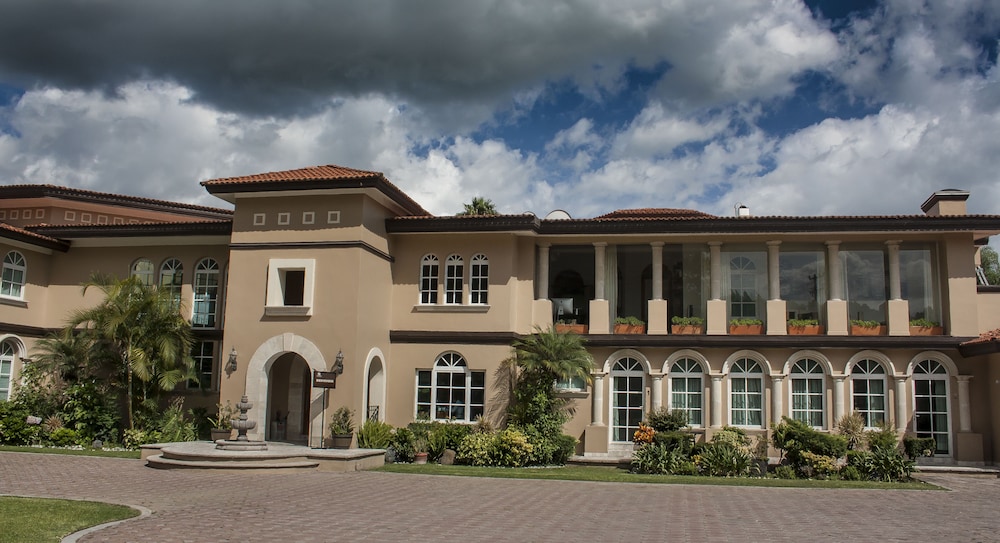 La Esmeralda en el Encanto Hotel Petit in Atlixco, Mexico