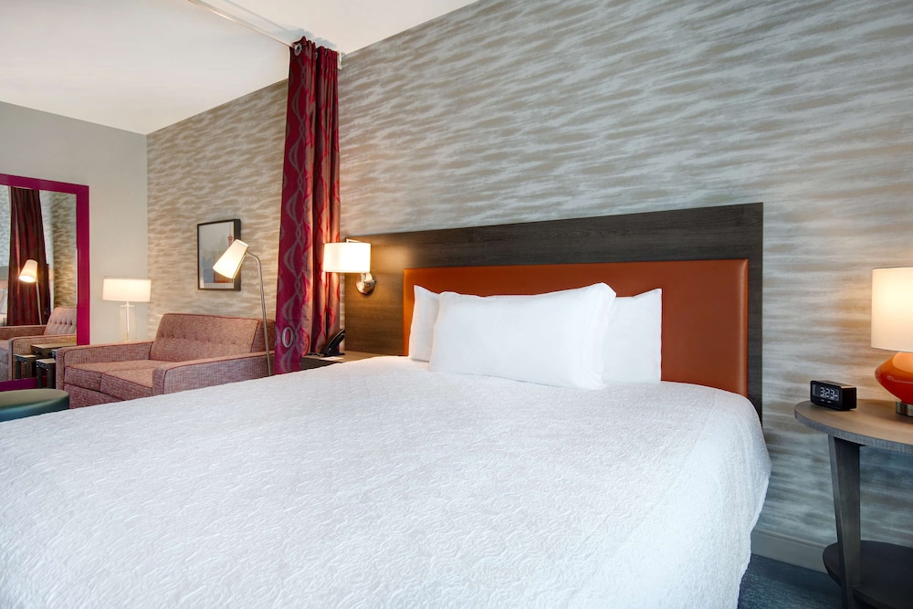 Home2 Suites by Hilton Las Vegas North - photo 20