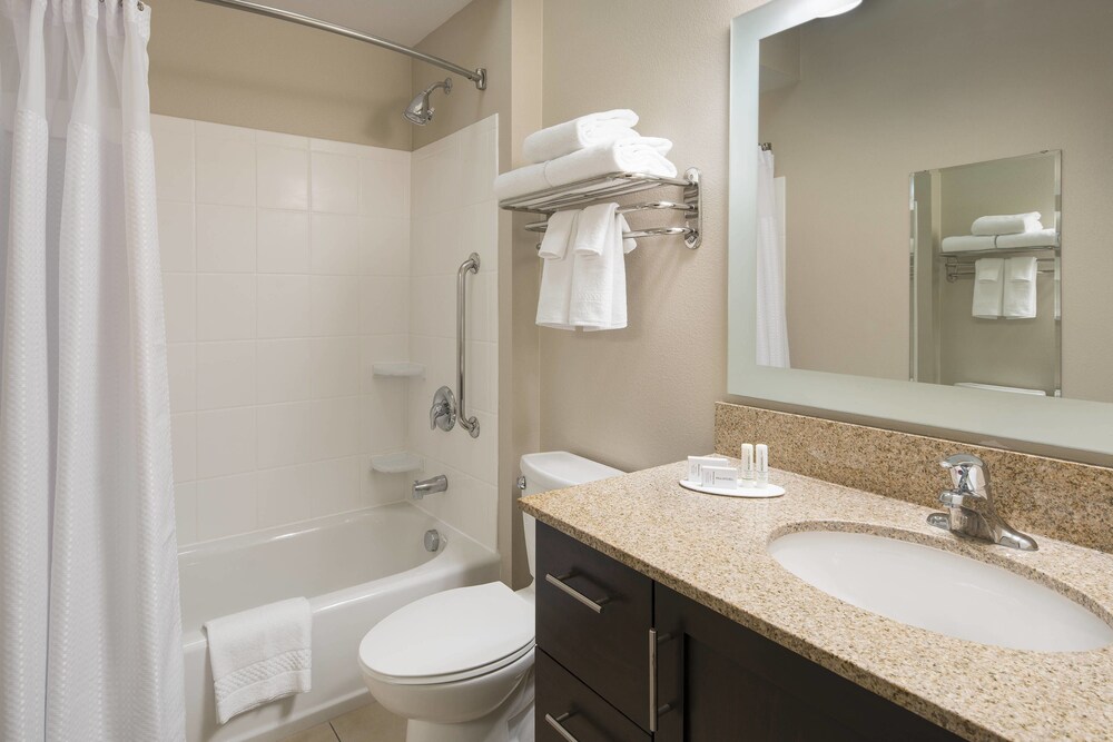 TownePlace Suites by Marriott San Diego Vista - photo 10