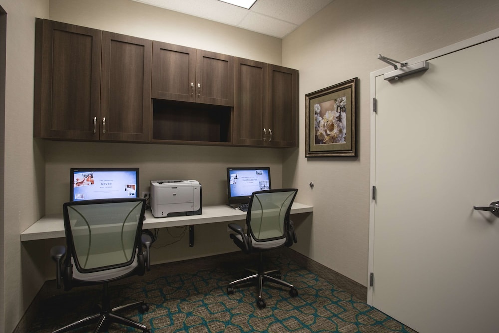Hilton Garden Inn Bolingbrook I 55 - photo 48