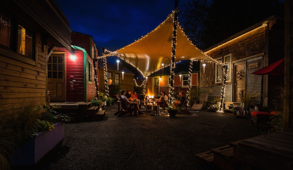 Caravan The Tiny House Hotel - featured photo