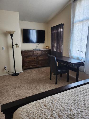 Suite near Airport Strip and Raiders Stadium