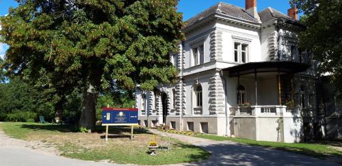 Schlossgut Gorow - carbon neutral hotel in Unknown City