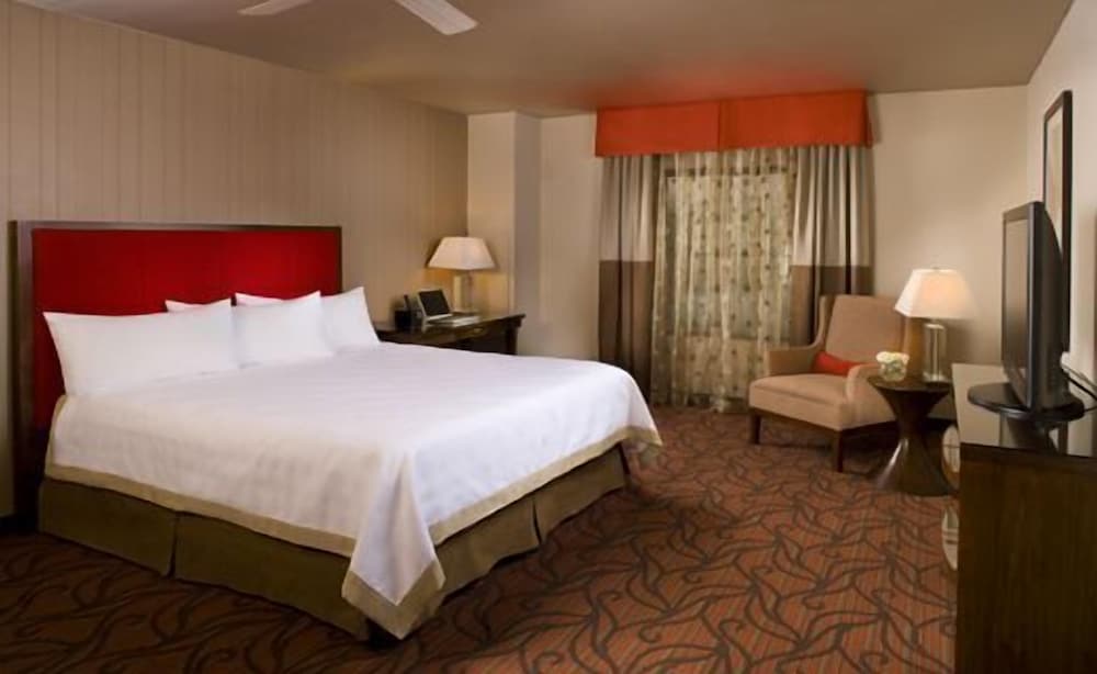 Boomtown Casino & Hotel - photo 6