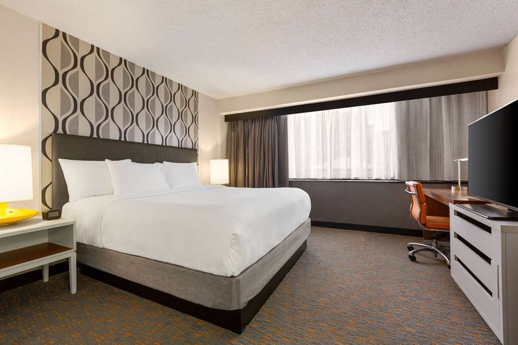Wyndham Fort Smith City Center - photo 26