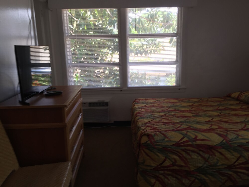 Sea Cove Resort Motel - photo 9