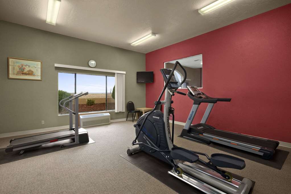 Howard Johnson by Wyndham Holbrook - photo 7