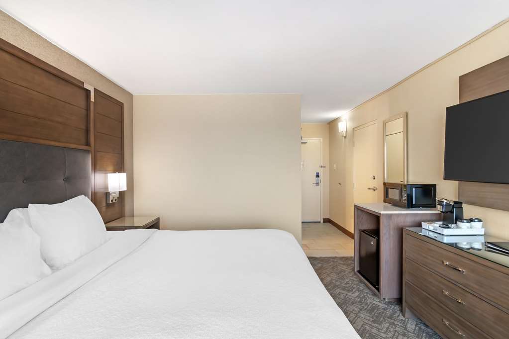 Best Western Plus Kansas City Sports Complex Hotel - photo 18