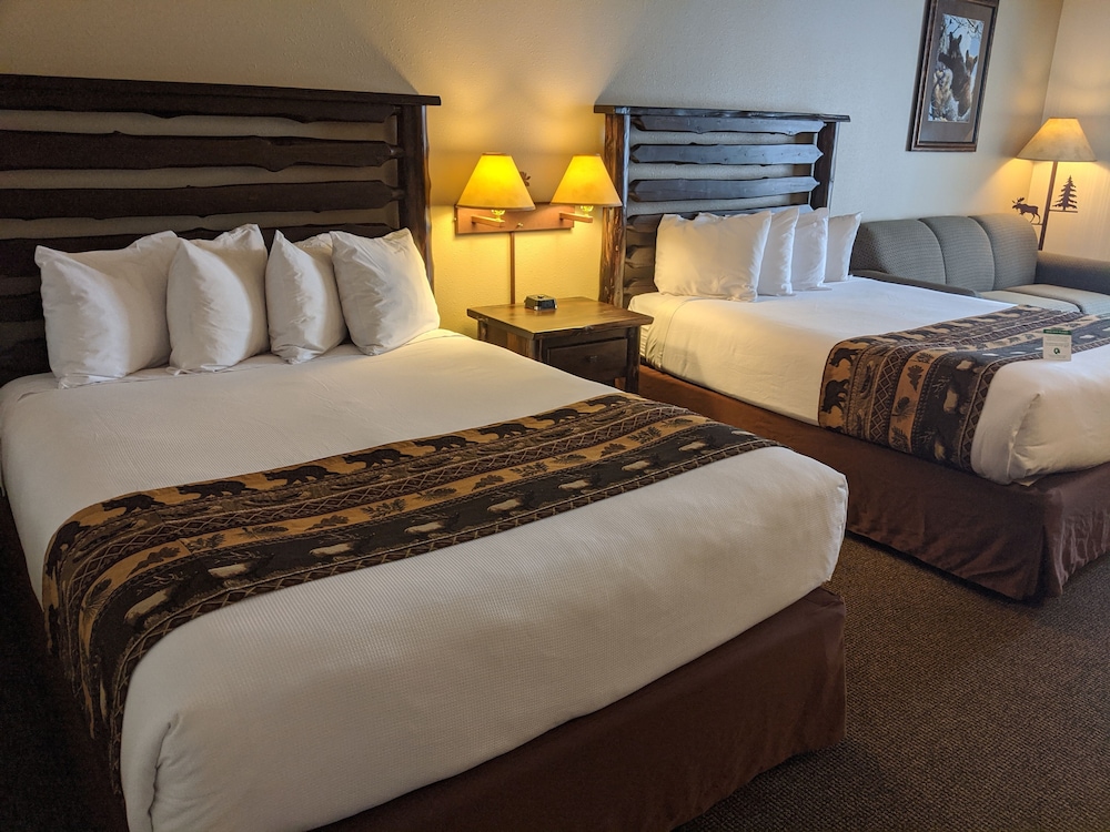 ClubHouse Inn West Yellowstone - photo 19