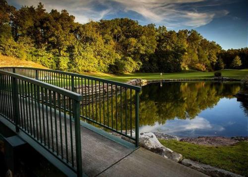 The LUX @ Stonebridge Close to SDC Resort Amenities - photo 25