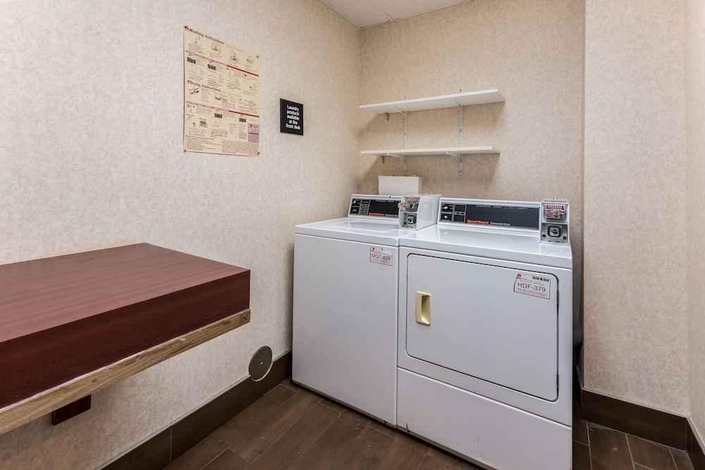 Hampton Inn by Hilton Columbus I 70E Hamilton Rd - photo 51
