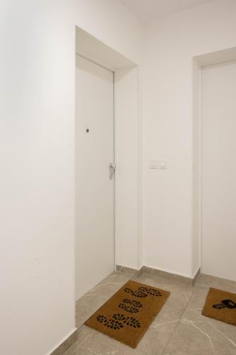 Stylish 2BDR Apartment Free Garage — 4-Star Luxury Hotel in Zagreb, Croatia