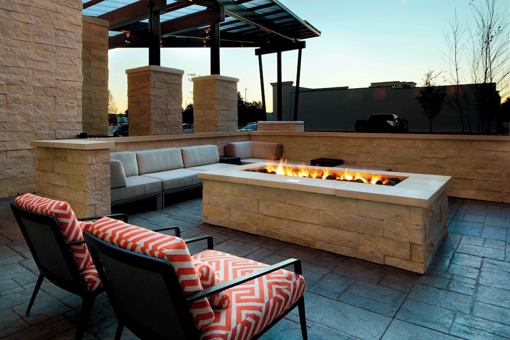 SpringHill Suites by Marriott Columbus Easton Area - photo 35