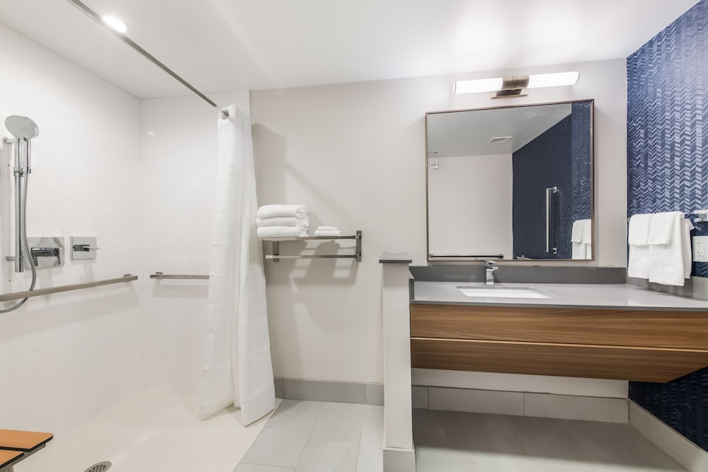Fairfield by Marriott Inn & Suites Knoxville Clinton - photo 22