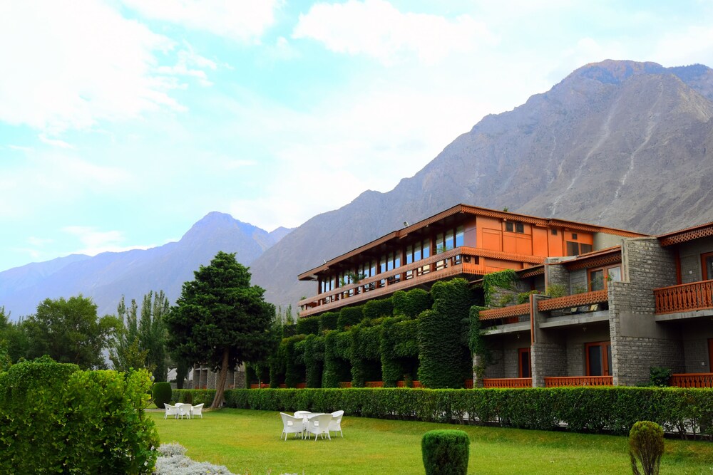 Gilgit Serena Hotel - last minute hotel in Gilgit