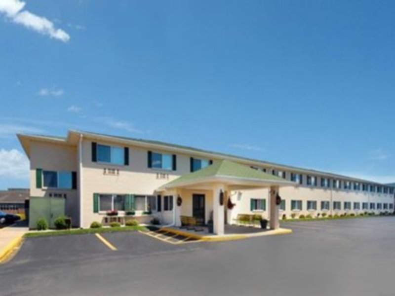 Quality Inn & Suites Green Bay Ashwaubenon - photo 51