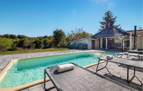3 Bedroom Nice Home In Vurnovec — 4-Star Luxury Hotel in Vrbovec, Croatia