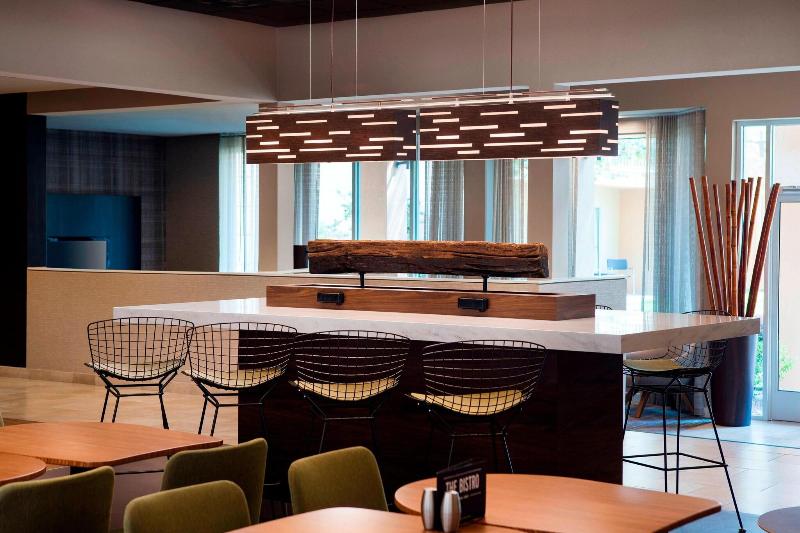 Courtyard by Marriott San Mateo Foster City - photo 7