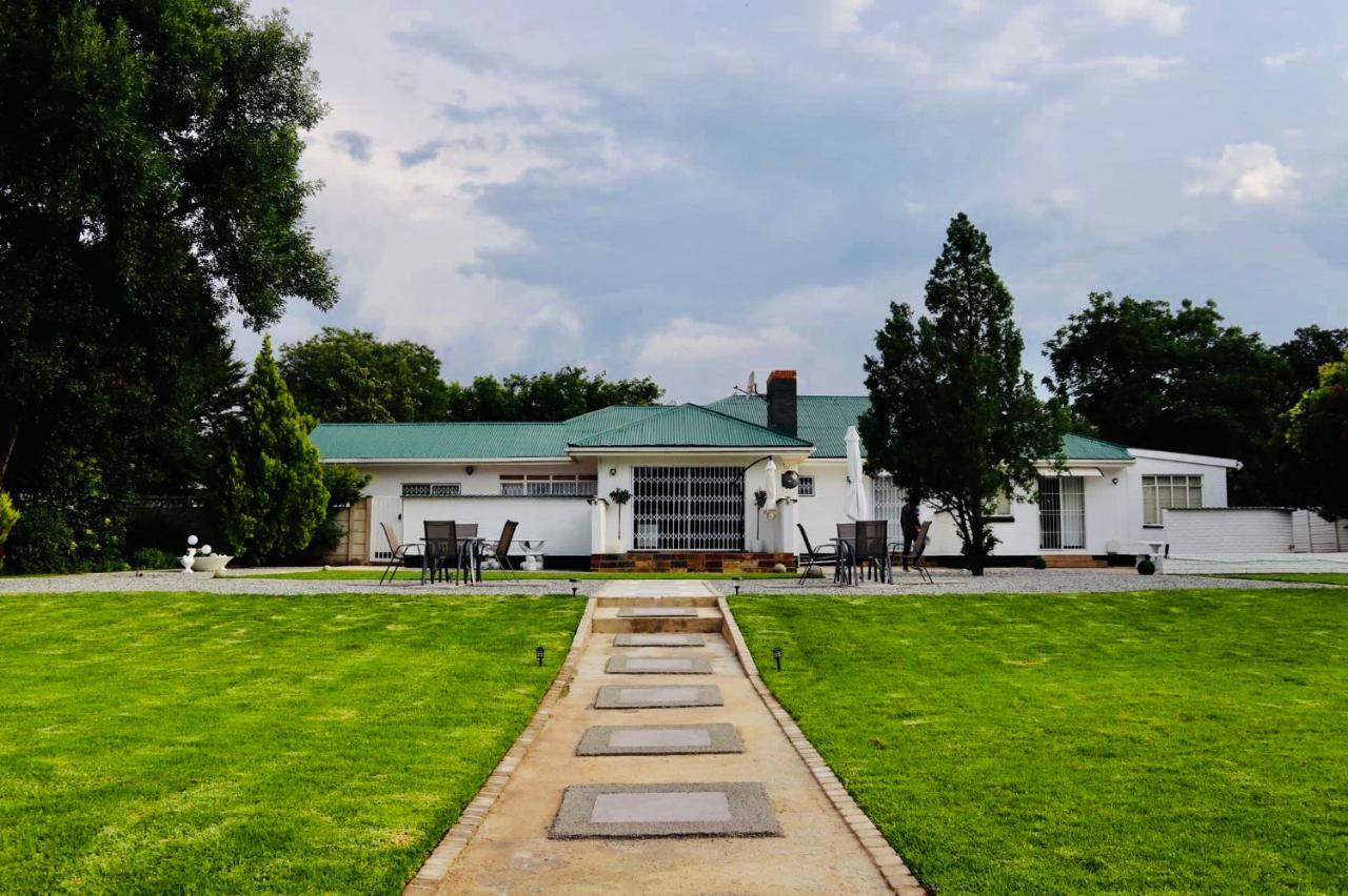 La Capucine — 4-Star Luxury Hotel in Kroonstad, South Africa