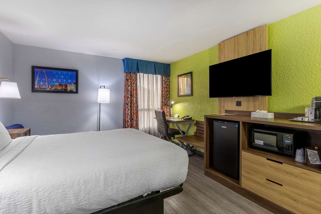 Best Western Plus St. Louis West Westport - photo 26