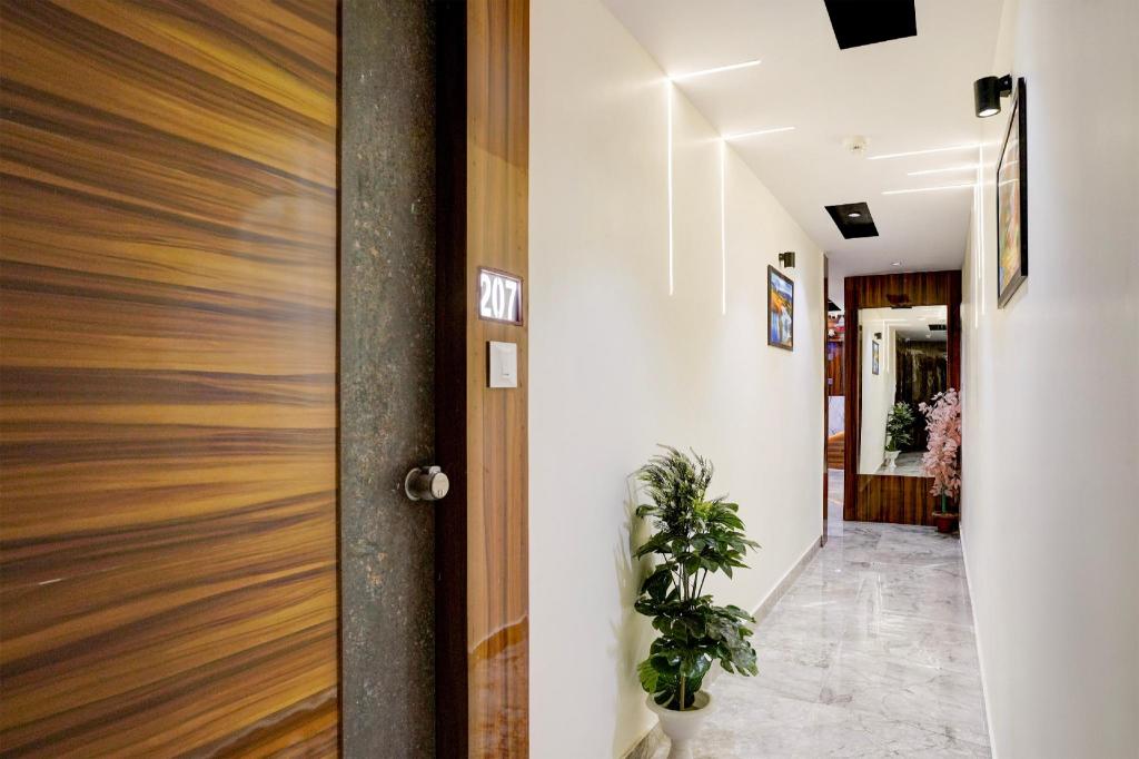 Hotel Shubham Inn — Ahmedabad — photo 5