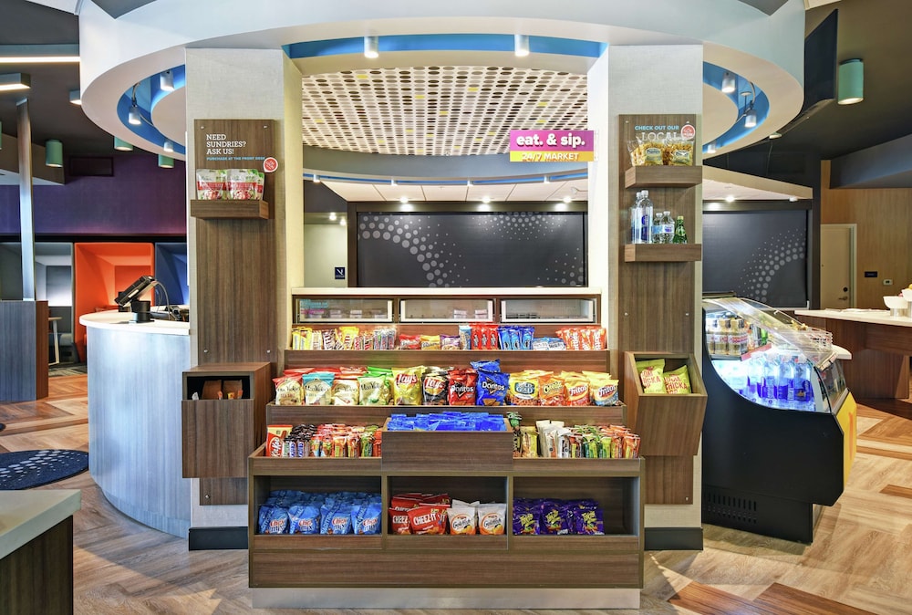 Tru by Hilton Grand Rapids Airport - photo 29