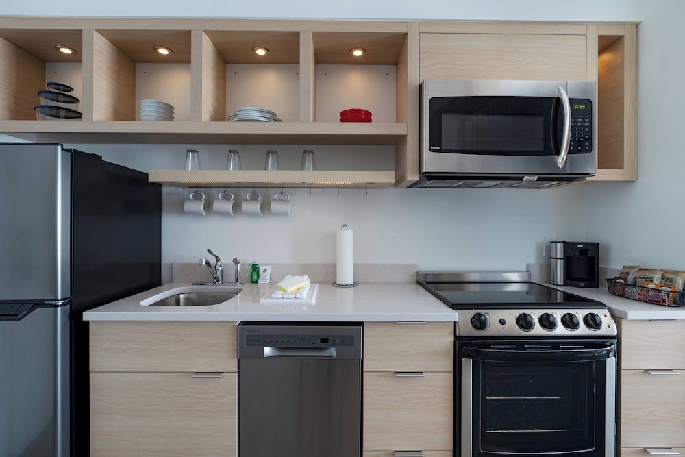 TownePlace Suites by Marriott Brentwood - photo 7