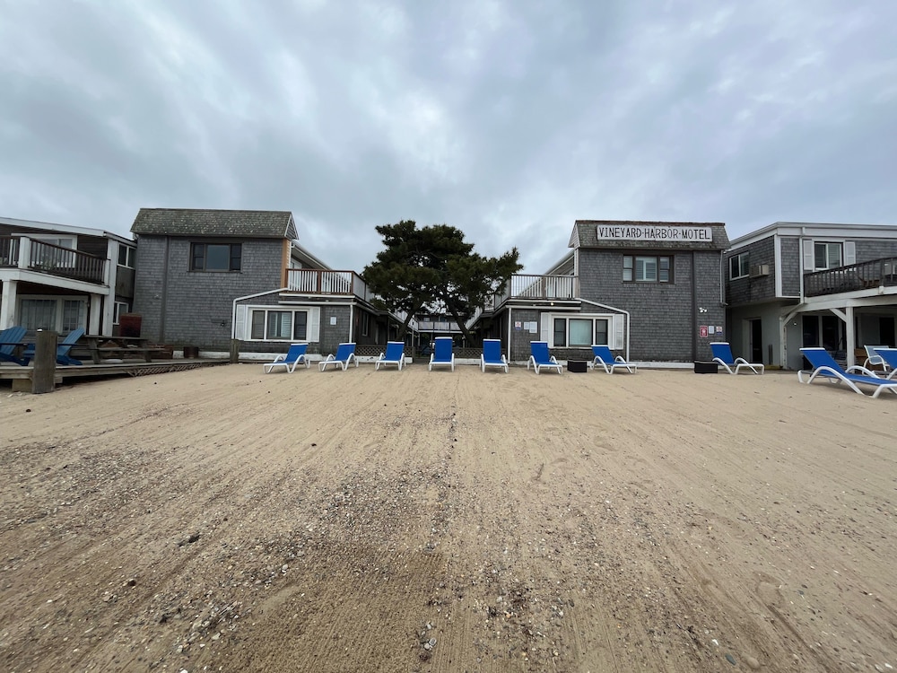 Vineyard Harbor Motel Private Beach - photo 312
