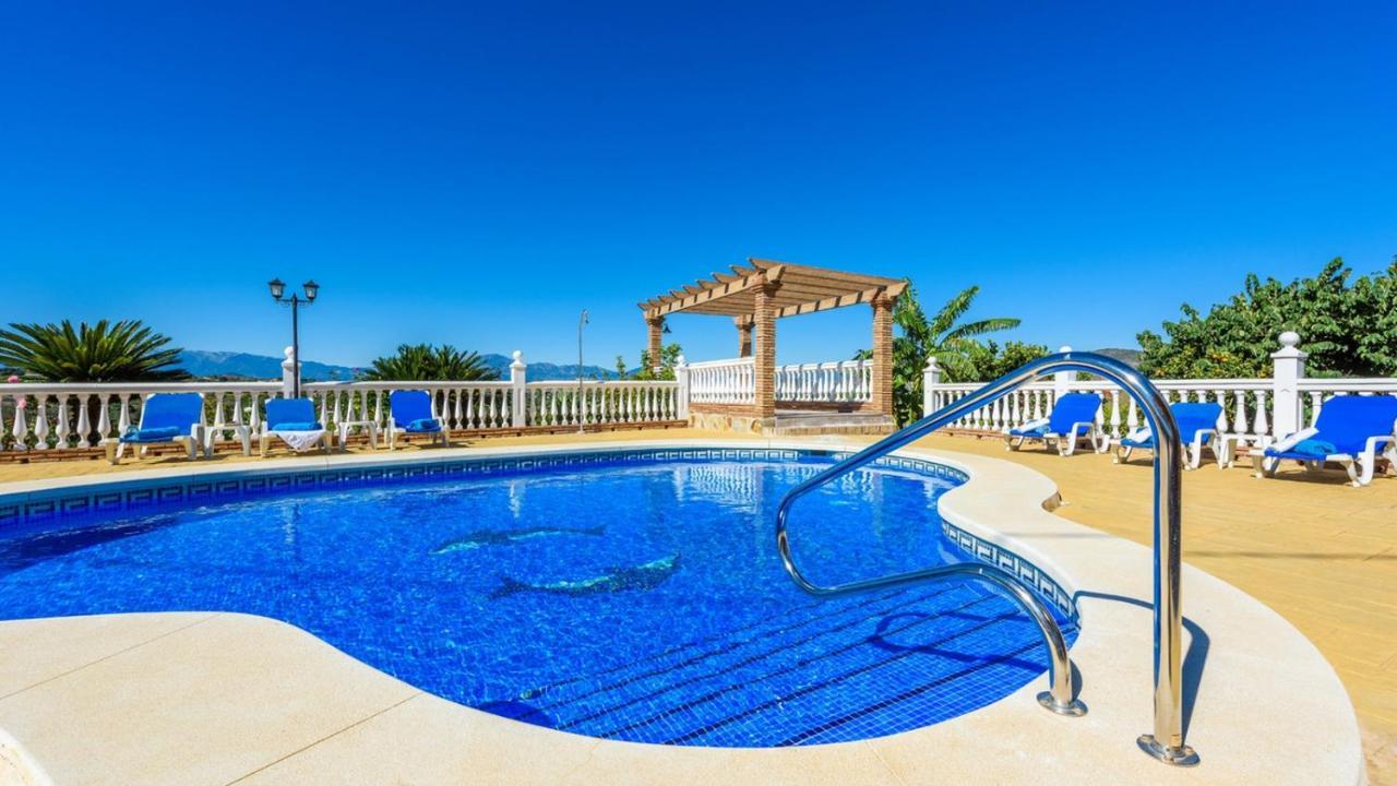Villa Galiano Alhaurin de la Torre by Ruralidays — 4-Star Luxury Hotel in Alhaurin De La Torre, Spain