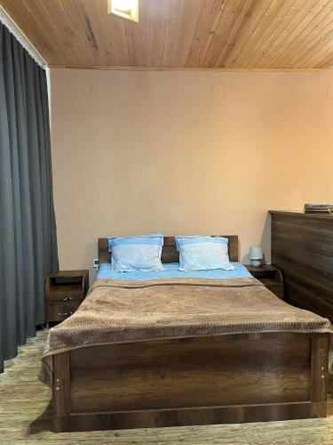 Lela Guest House