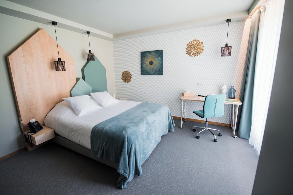 ABCD Hotel Restaurant