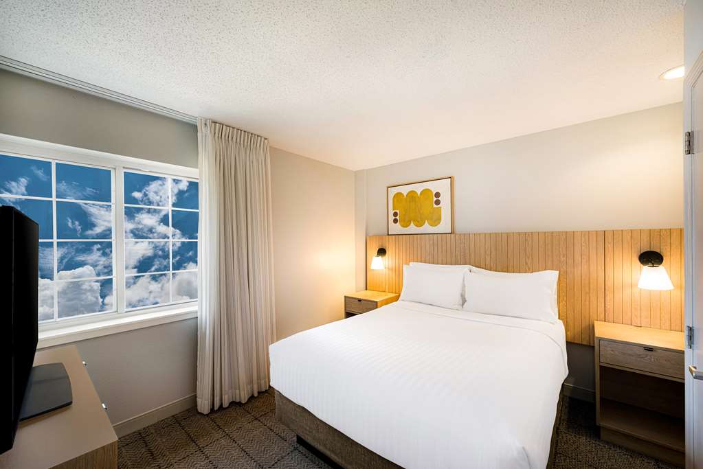 Sonesta Simply Suites Jersey City - photo 29