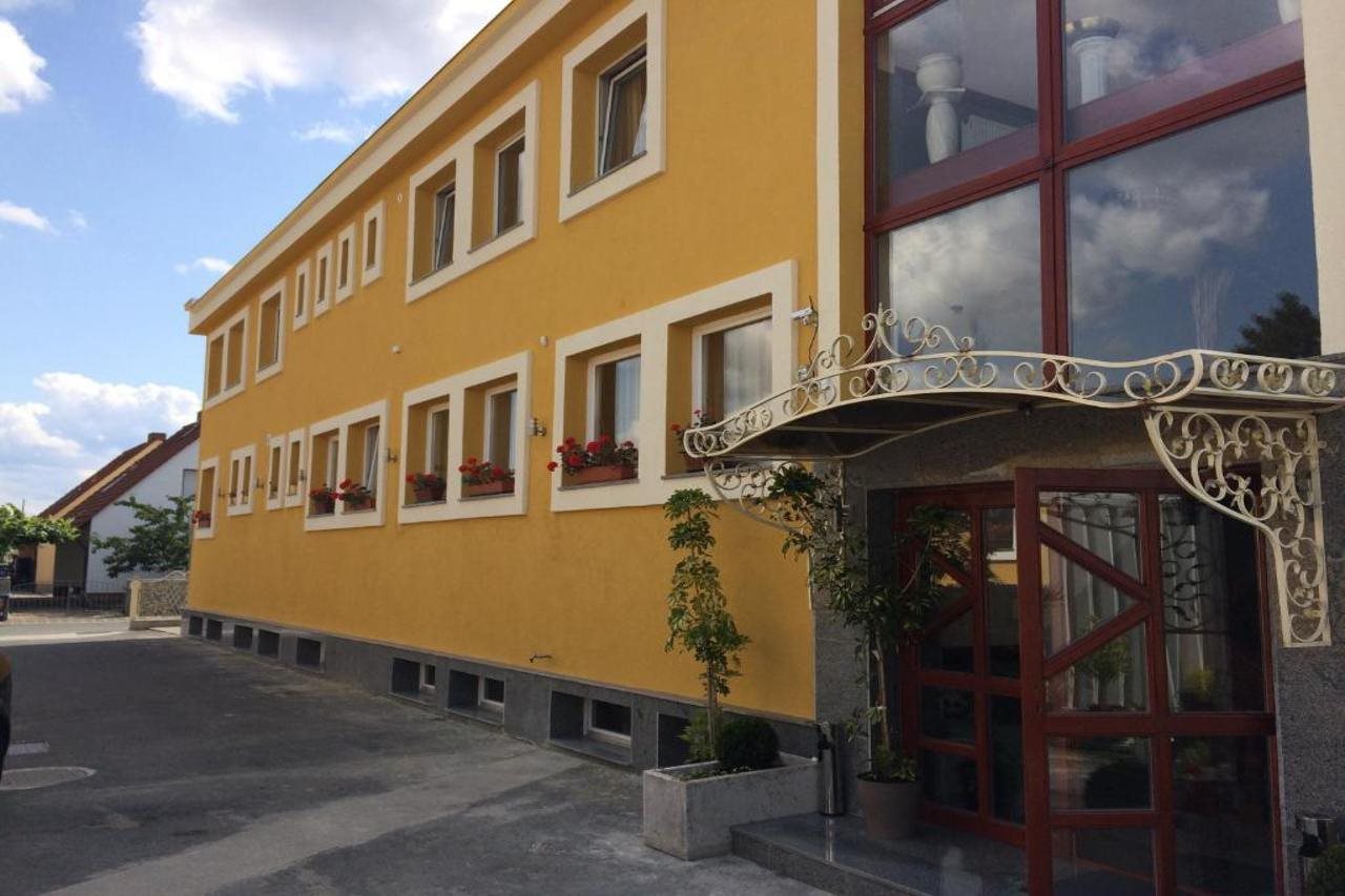 Hotel Kennedy — Nuernberg