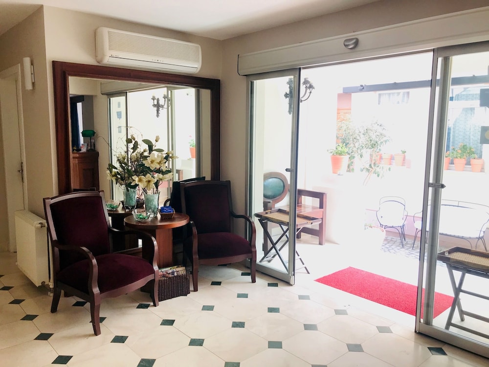 Bay Nihat Lale Otel — Ayvalik — photo 3
