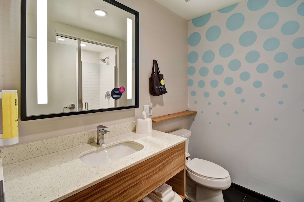 Tru by Hilton Raleigh Durham Airport - photo 16