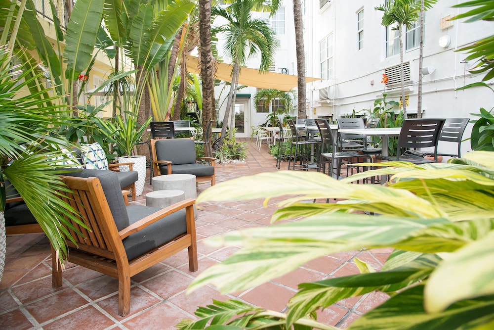 President Hotel - photo 123