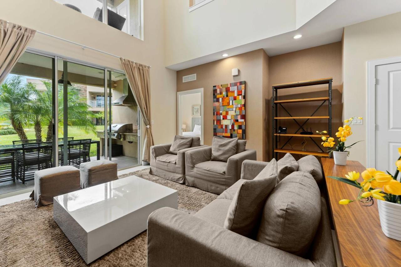 7659 Magic Village Excellent 4 suites 6 min Disney in Orlando, United States