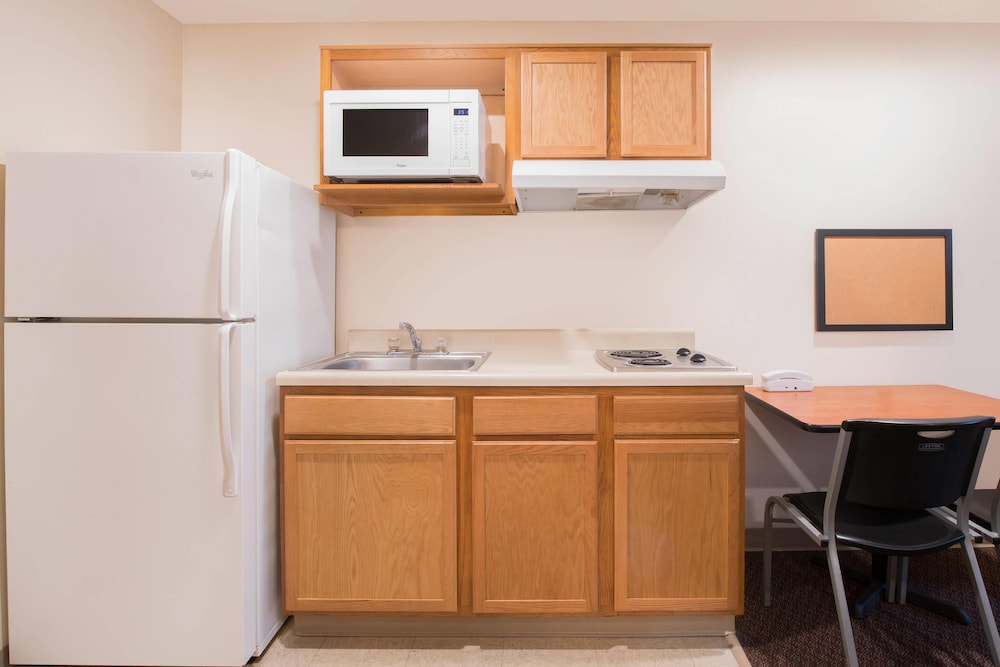 WoodSpring Suites Columbus near Fort Benning - photo 12
