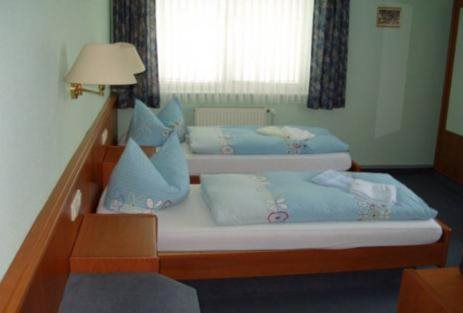 Hotel Zur Rose Trebbin — Trebbin — photo 2